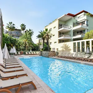 Pierre & Vacances Premium Port Prestige Lejlighedshotel